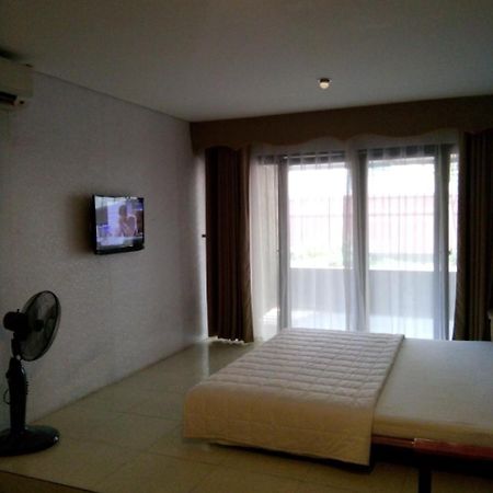 Khach San Thuong Mai Hotel Yen Thinh Exterior photo