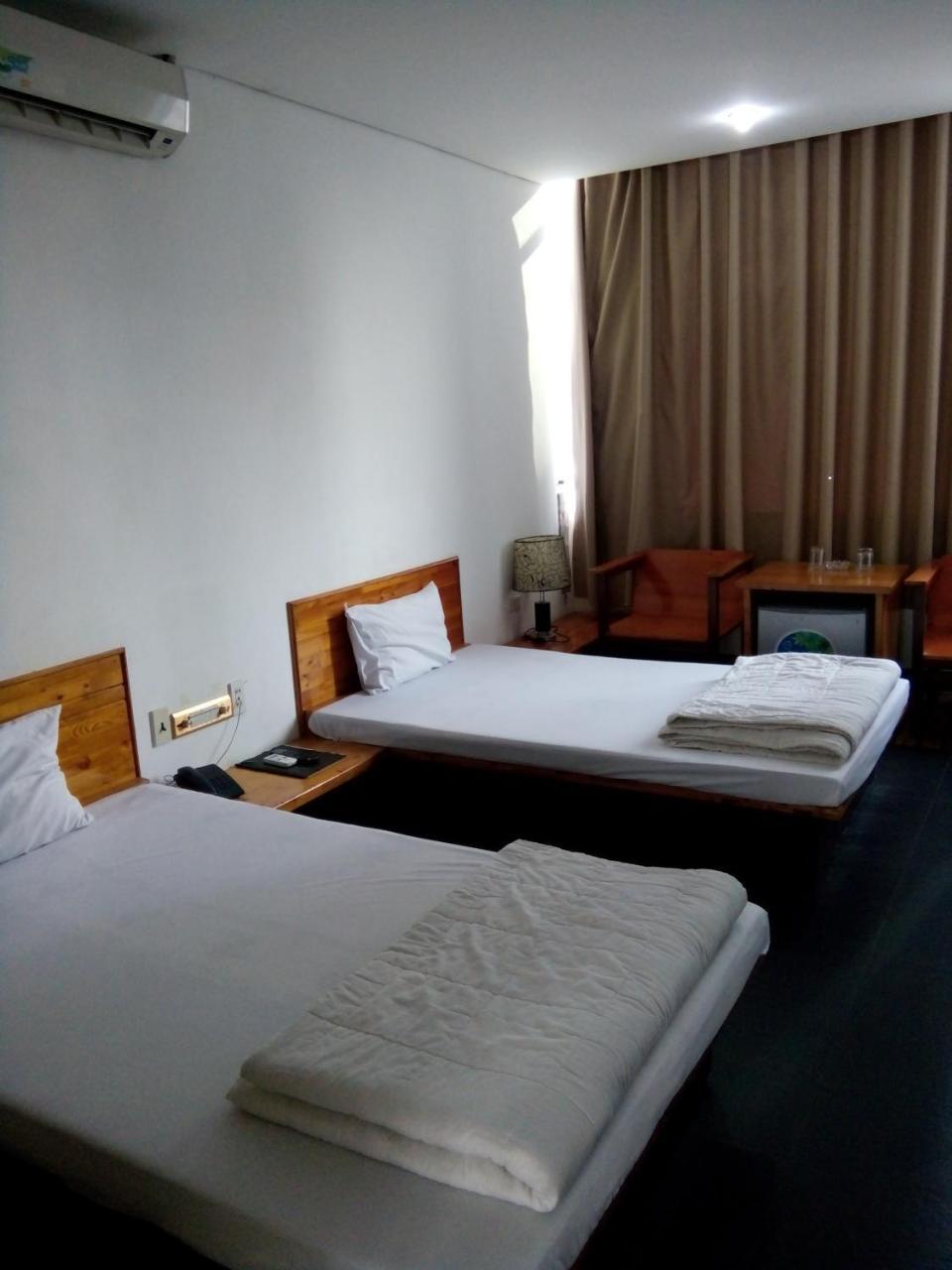 Khach San Thuong Mai Hotel Yen Thinh Exterior photo