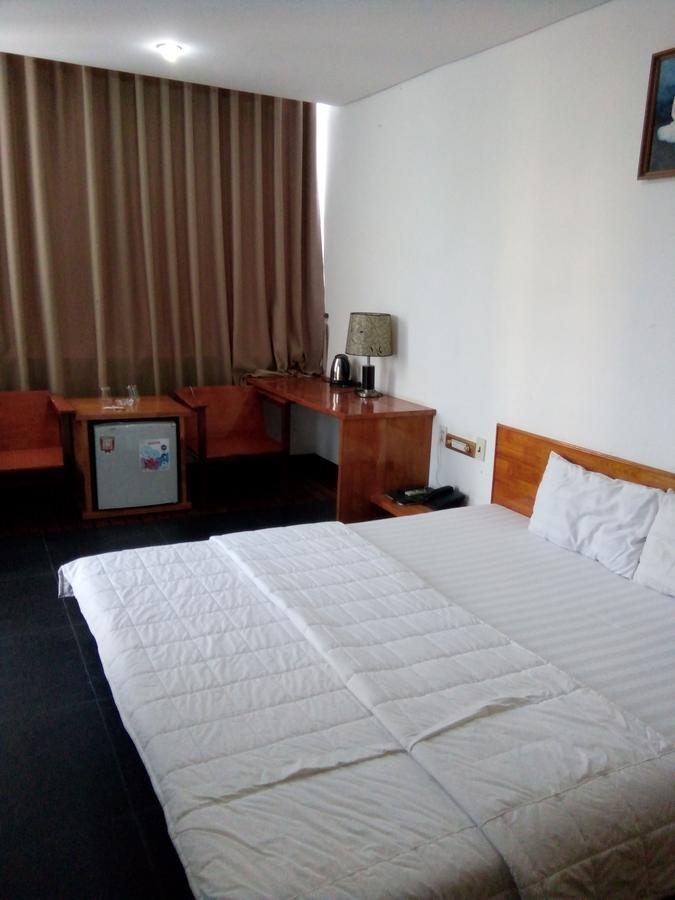 Khach San Thuong Mai Hotel Yen Thinh Exterior photo